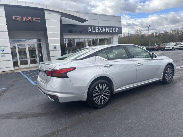 used 2023 Nissan Altima car, priced at $22,800