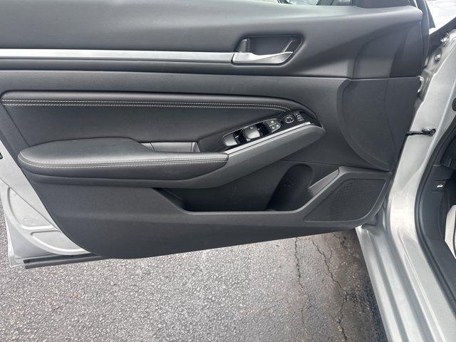 used 2023 Nissan Altima car, priced at $22,800