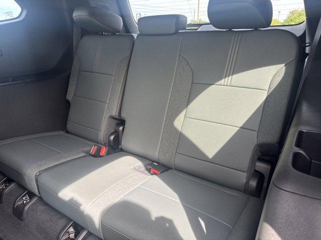 new 2025 GMC Acadia car, priced at $51,169