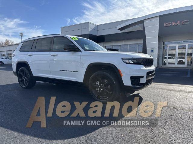 used 2025 Jeep Grand Cherokee L car, priced at $40,500