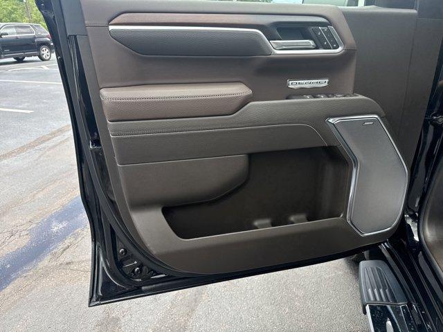 new 2025 GMC Sierra 1500 car, priced at $64,605