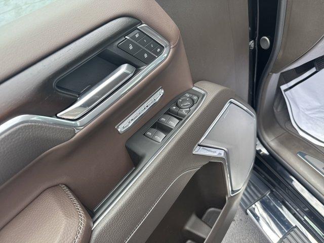 new 2025 GMC Sierra 1500 car, priced at $64,605