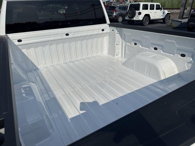 new 2025 GMC Sierra 1500 car, priced at $45,932