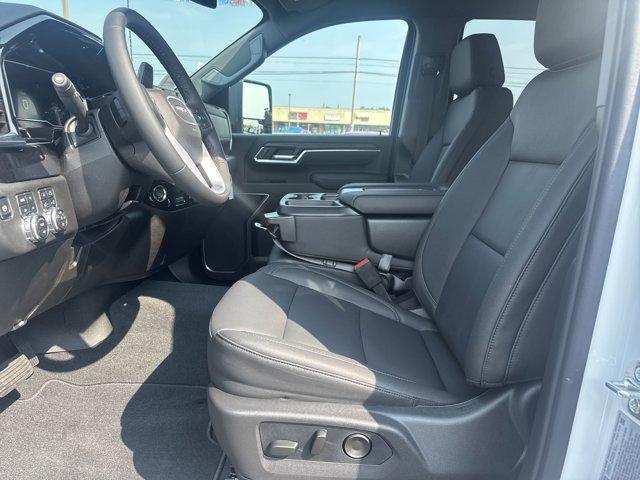 new 2025 GMC Sierra 2500 car, priced at $72,168