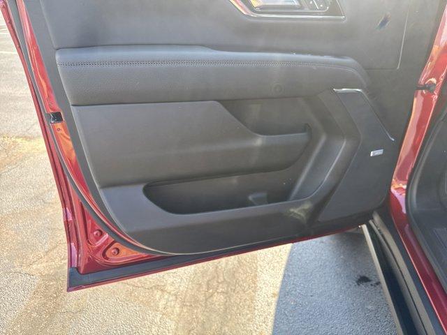 new 2025 GMC Yukon XL car