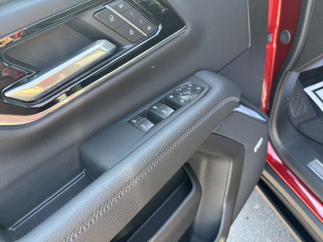 new 2025 GMC Yukon XL car
