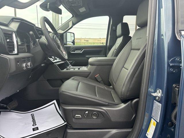 new 2025 GMC Sierra 2500 car, priced at $81,399