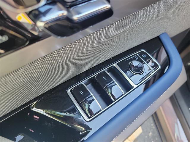 new 2026 Cadillac VISTIQ car, priced at $94,610