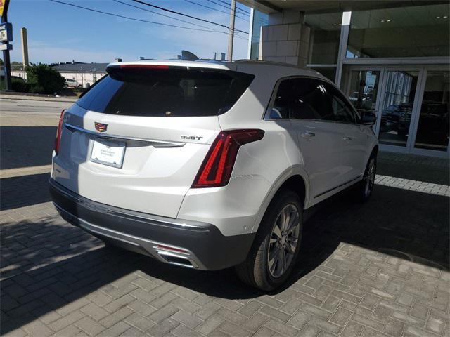 new 2025 Cadillac XT5 car, priced at $60,720