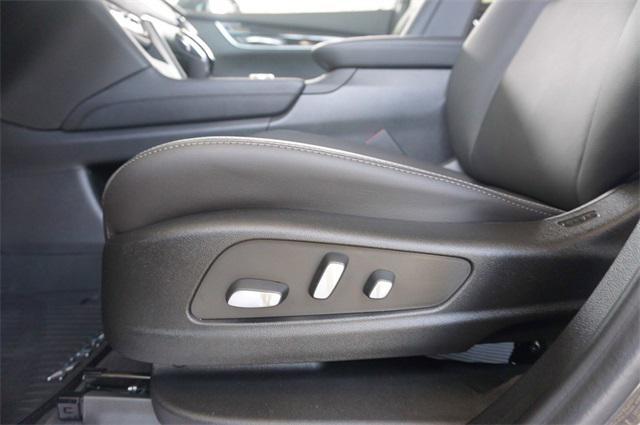 used 2022 Cadillac XT5 car, priced at $32,000