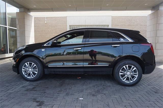used 2022 Cadillac XT5 car, priced at $32,000