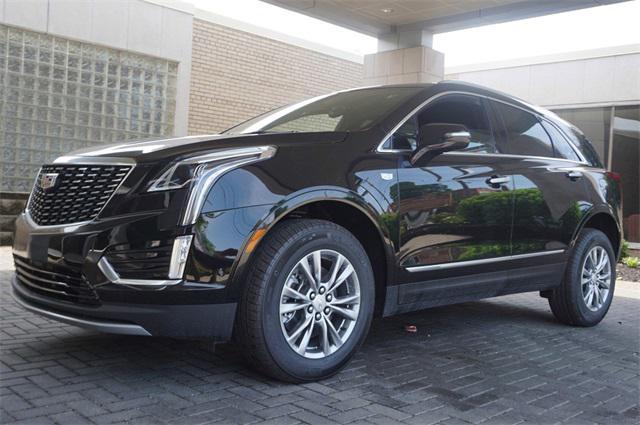 used 2022 Cadillac XT5 car, priced at $32,000