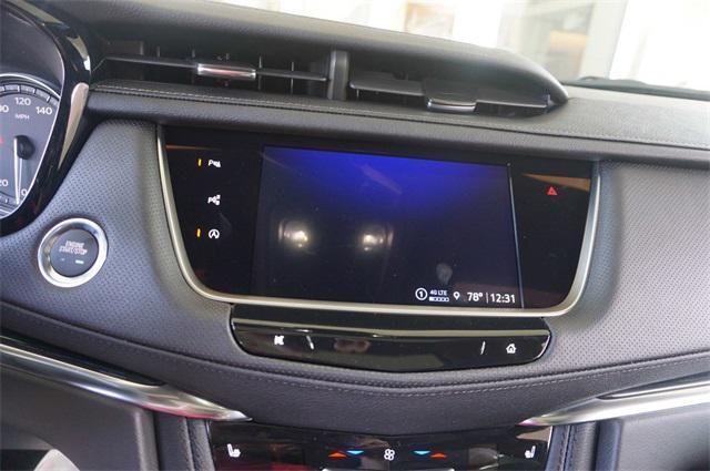 used 2022 Cadillac XT5 car, priced at $32,000
