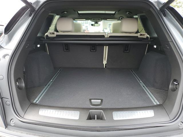 new 2025 Cadillac XT5 car, priced at $64,490