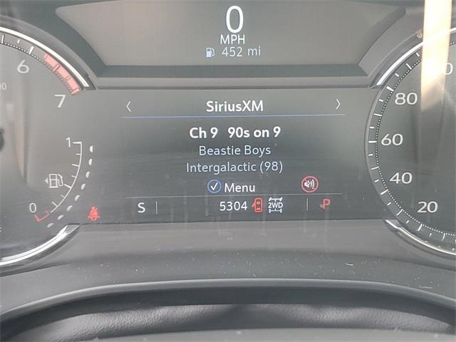 used 2025 Cadillac XT5 car, priced at $44,500