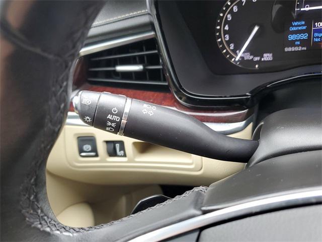 used 2017 Cadillac XT5 car, priced at $15,800