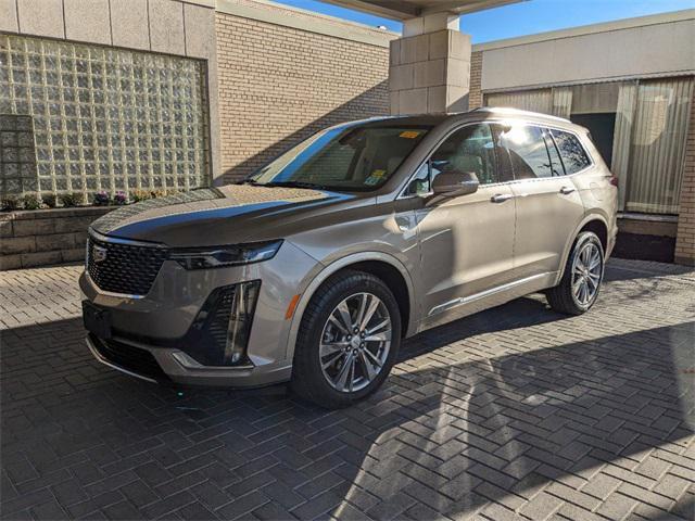 used 2022 Cadillac XT6 car, priced at $40,998