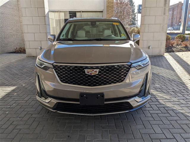 used 2022 Cadillac XT6 car, priced at $40,998