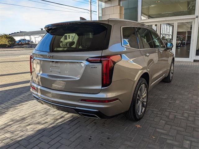 used 2022 Cadillac XT6 car, priced at $40,998