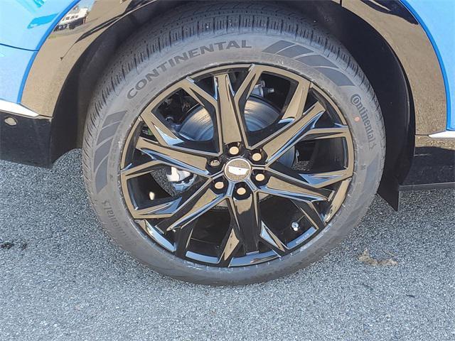 new 2025 Cadillac OPTIQ car, priced at $60,005