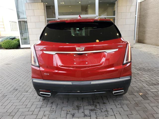 new 2025 Cadillac XT5 car, priced at $65,695