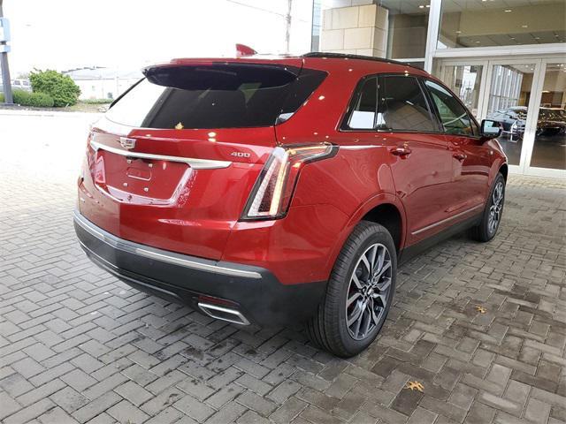 new 2025 Cadillac XT5 car, priced at $65,695