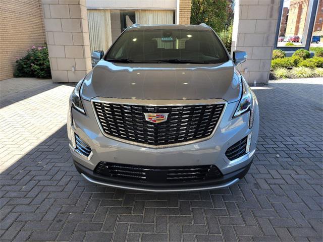 new 2025 Cadillac XT5 car, priced at $58,565