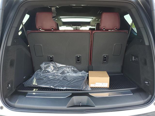 new 2025 Cadillac Escalade car, priced at $118,464
