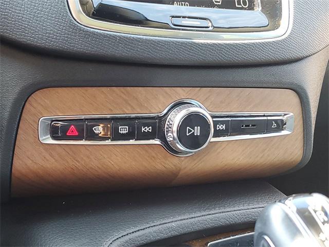 used 2021 Volvo XC90 car, priced at $34,550