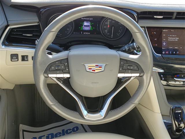used 2024 Cadillac XT6 car, priced at $45,700