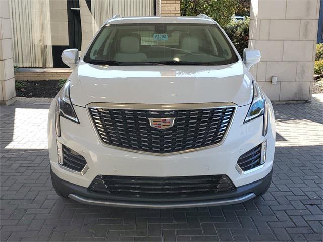 new 2025 Cadillac XT5 car, priced at $55,610