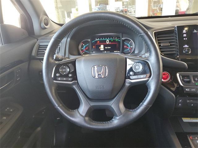 used 2022 Honda Pilot car, priced at $33,998