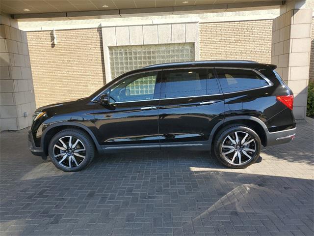 used 2022 Honda Pilot car, priced at $33,998