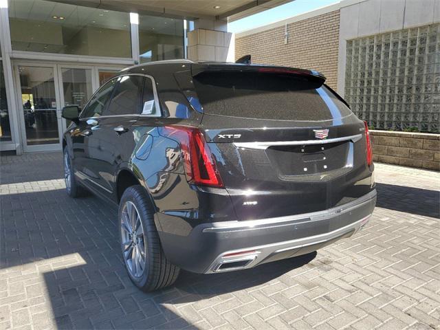 new 2025 Cadillac XT5 car, priced at $55,010