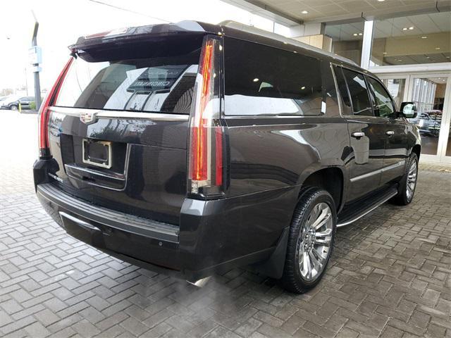 used 2019 Cadillac Escalade ESV car, priced at $35,244