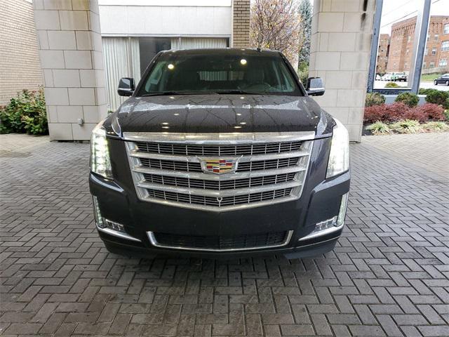 used 2019 Cadillac Escalade ESV car, priced at $35,244