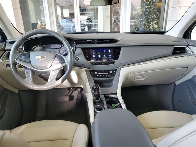 used 2021 Cadillac XT5 car, priced at $31,998