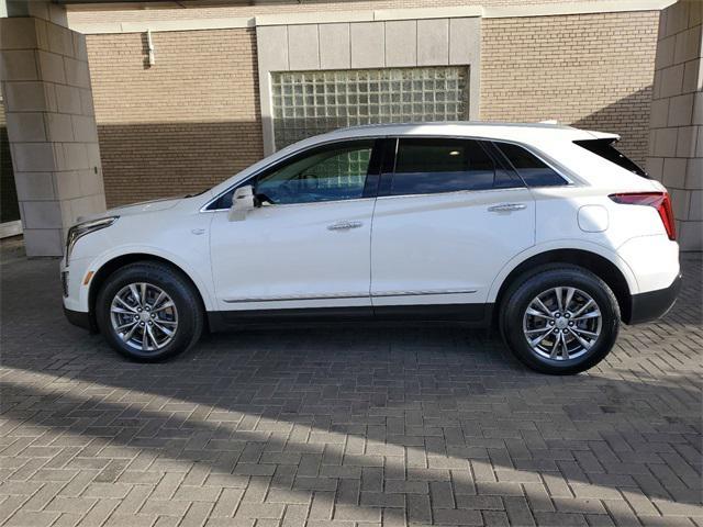 used 2021 Cadillac XT5 car, priced at $31,998