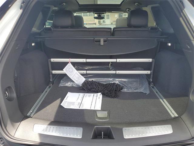 new 2025 Cadillac XT5 car, priced at $65,494