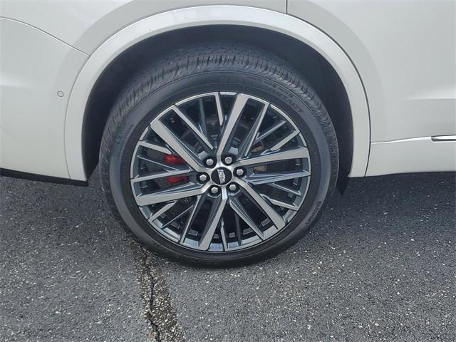 used 2023 Cadillac XT6 car, priced at $40,500