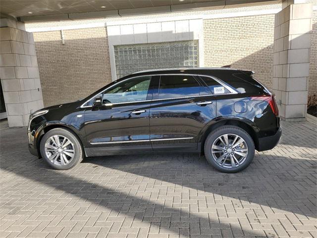 new 2025 Cadillac XT5 car, priced at $60,334