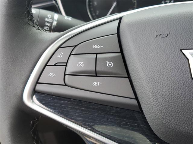 new 2025 Cadillac XT5 car, priced at $55,385