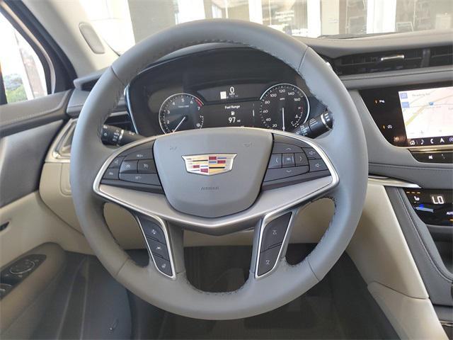 new 2025 Cadillac XT5 car, priced at $56,560