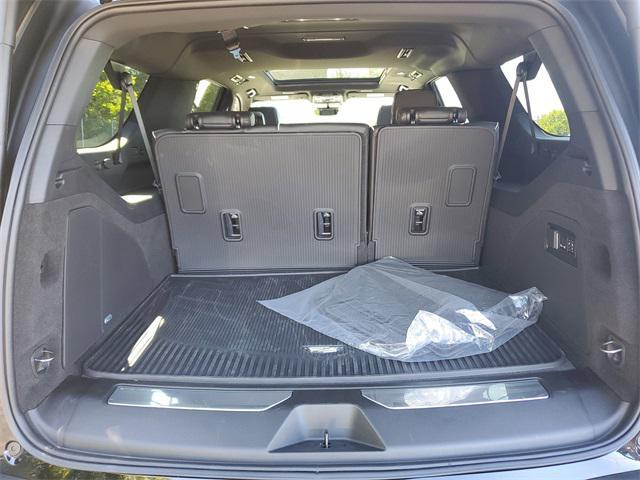 new 2025 Cadillac Escalade ESV car, priced at $112,290