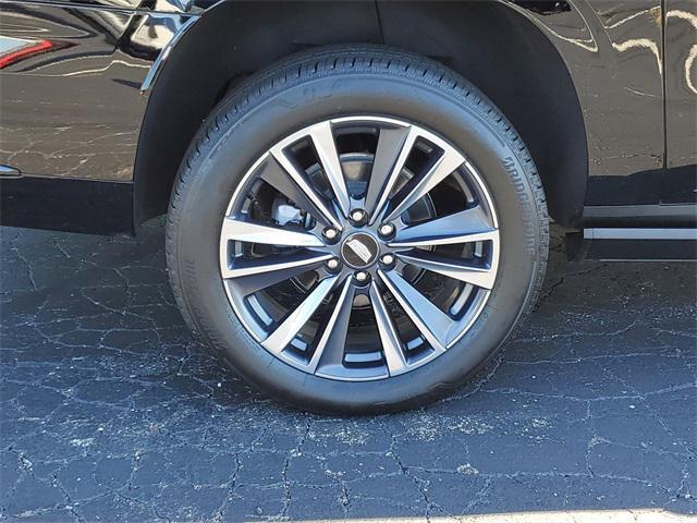 new 2025 Cadillac Escalade ESV car, priced at $112,290