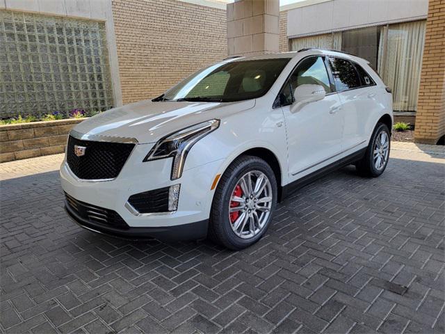 new 2025 Cadillac XT5 car, priced at $64,800