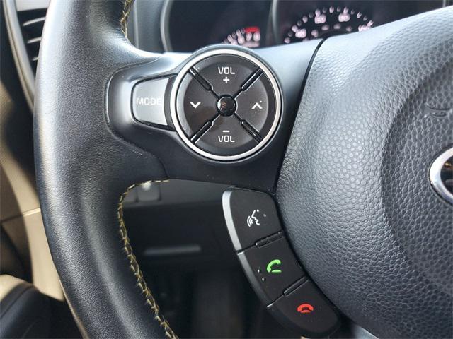 used 2016 Kia Soul car, priced at $10,400