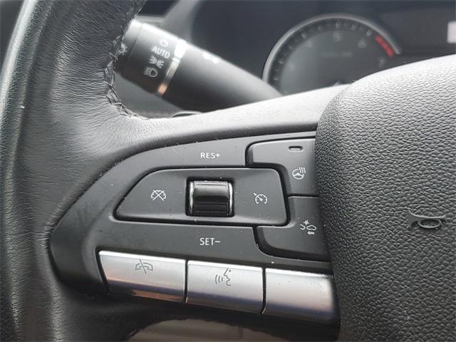 used 2022 Cadillac XT4 car, priced at $31,500