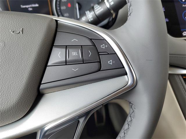 new 2025 Cadillac XT5 car, priced at $58,824