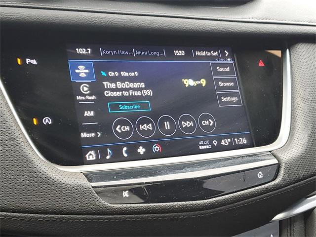 used 2022 Cadillac XT5 car, priced at $29,900